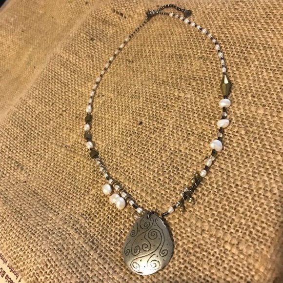 Silpada Reversible Necklace - Picture 4 of 4